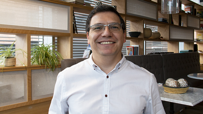 Mauricio Molano